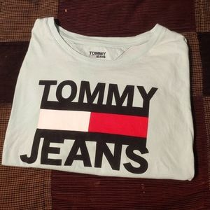 Tommy Hilfiger crop top.